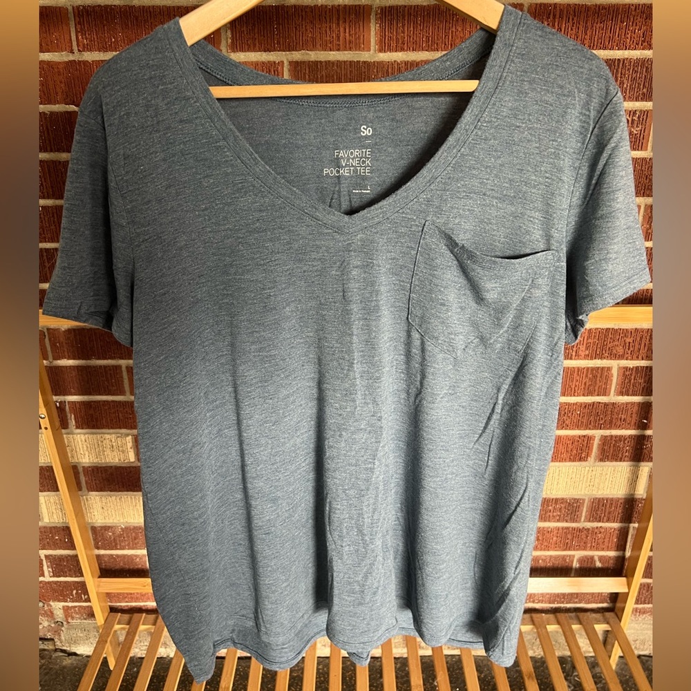 SO blue-gray v-neck tee